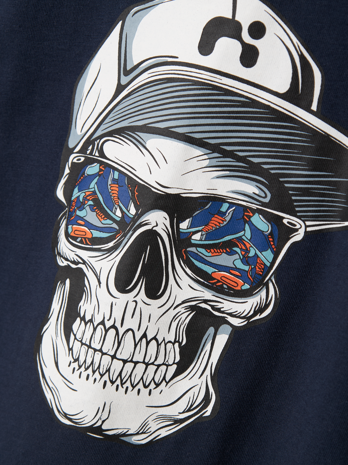 model_shot-front_full